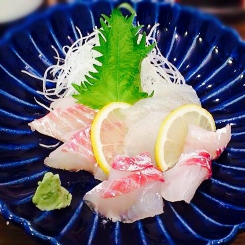 神島産お刺身の三種盛(かかの掌 )