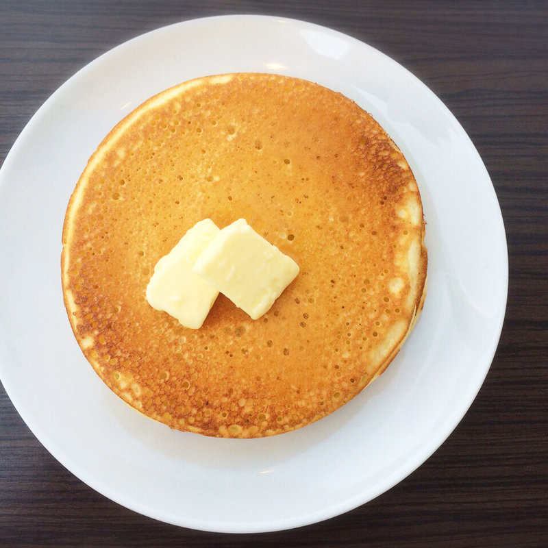 パンケーキ(プレーン)(パンケーキカフェ クローバーズ)