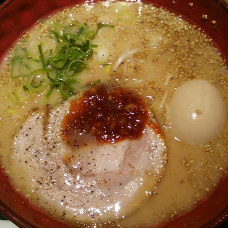 夜とんらぁ麺(ちゃぶ屋 とんこつ らぁ麺 CHABUTON LINKS UMEDA店)