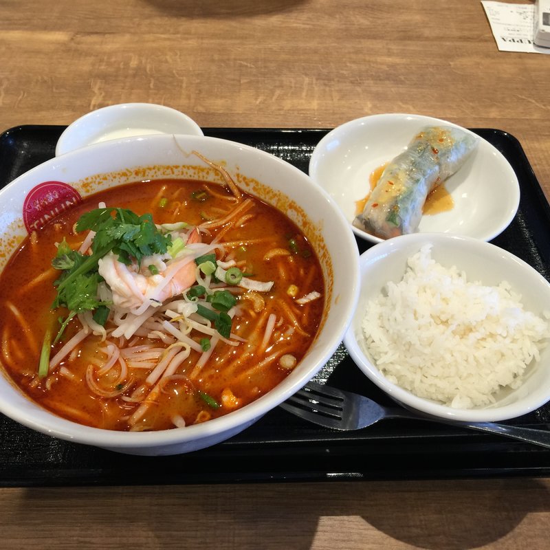 トムヤムラーメン(ティーヌン イオンモール幕張新都心店)