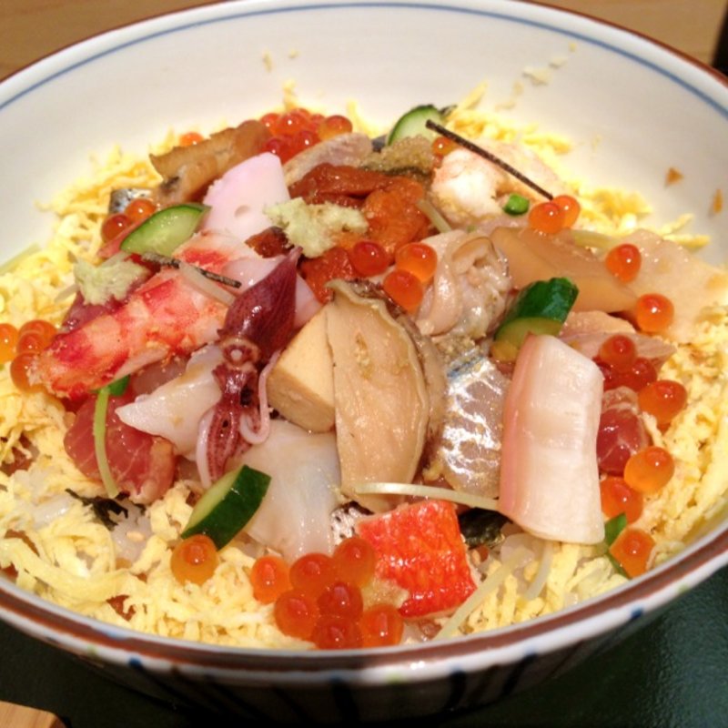 ばらちらし（ランチ）(すし匠)