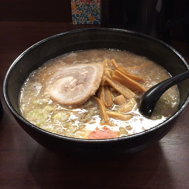 はる特製醤油ラーメン(麺や はる)