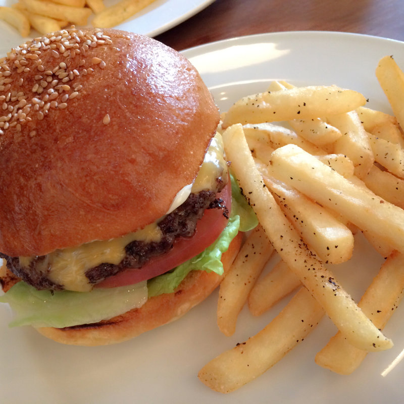 チーズバーガー(WEST WOOD BAKERS)