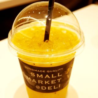 メガVitaminMixJuice(スモールマーケットアットデリ)