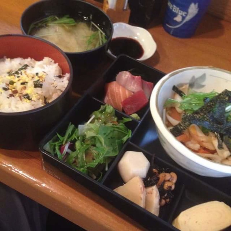 日替わり定食(韓国料理 そら )