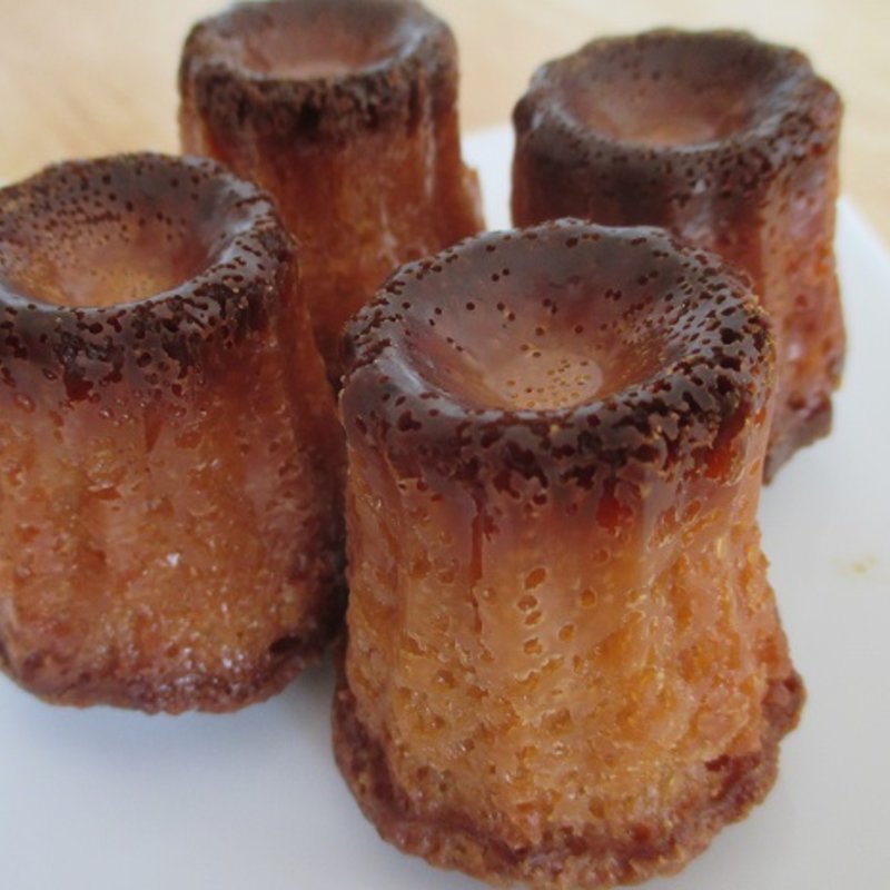 カヌレ(パティスリー クリ ド コック)