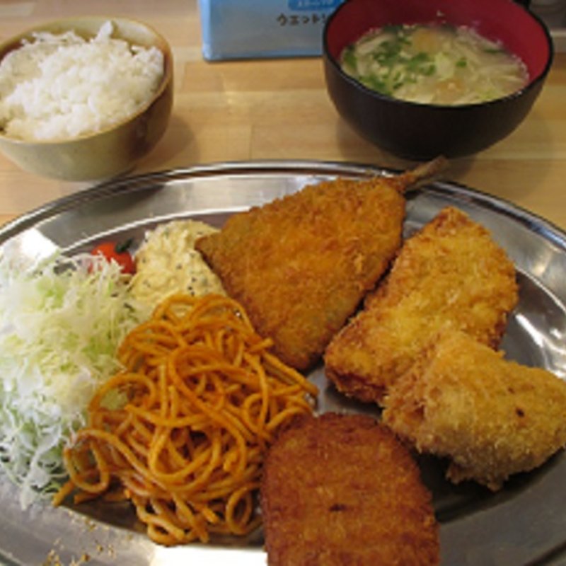 気まぐれ揚げもん定食 (揚げもん・定食　岸部クロケッツ)