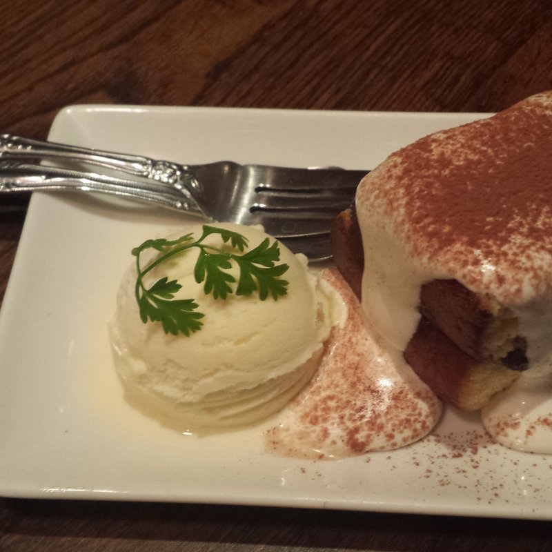 ティラミス(博多 もつ楽)