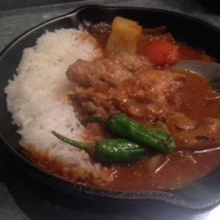 トマトと生姜のチキンカレー(野菜を食べるカレーcamp エキマルシェ大阪店 （キャンプ）)
