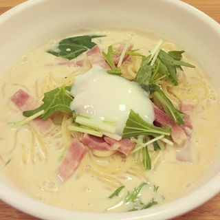 和風カルボナーラ豆乳スープ(ポポラマーマ 都立大学駅前店)