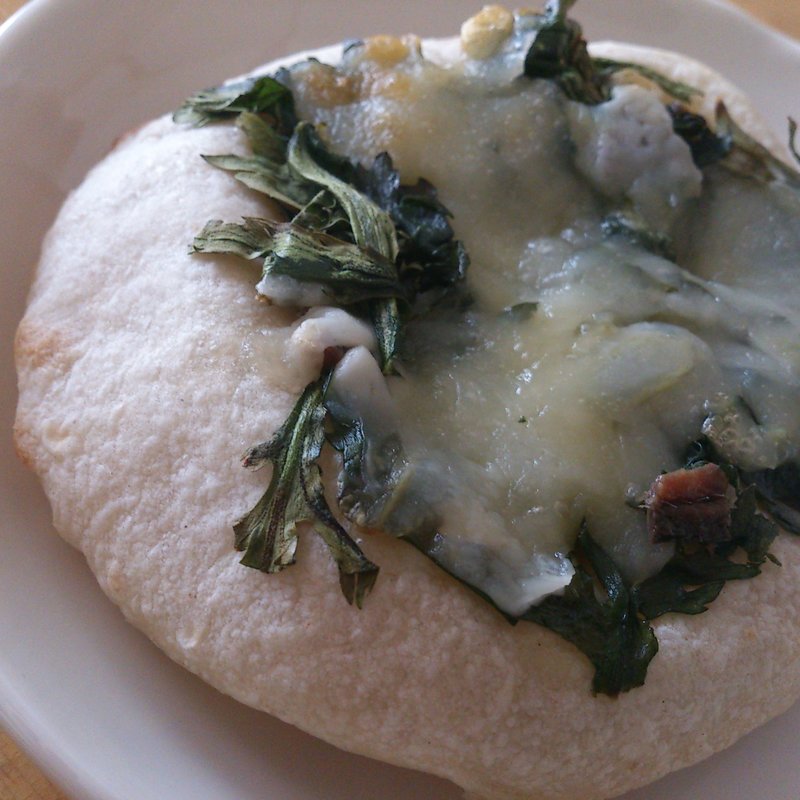 春菊とアンチョビ(森パン)