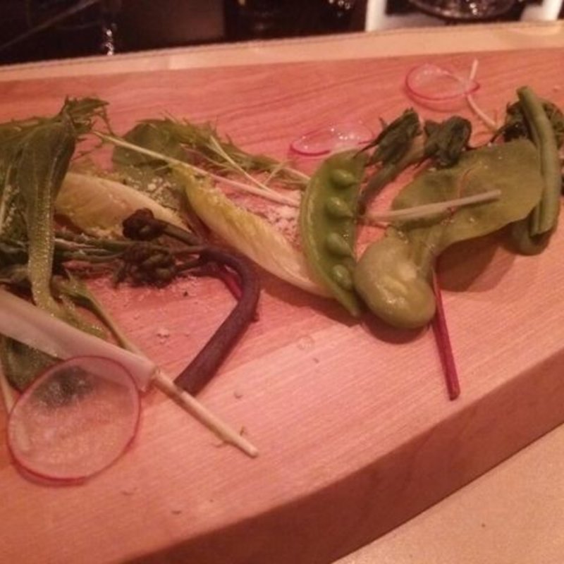 春野菜と山菜のサラダ(アナスティア[銀座 イタリアン,おすすめ,人気,ワイン,ディナー,デート,旬の食材,東銀座])