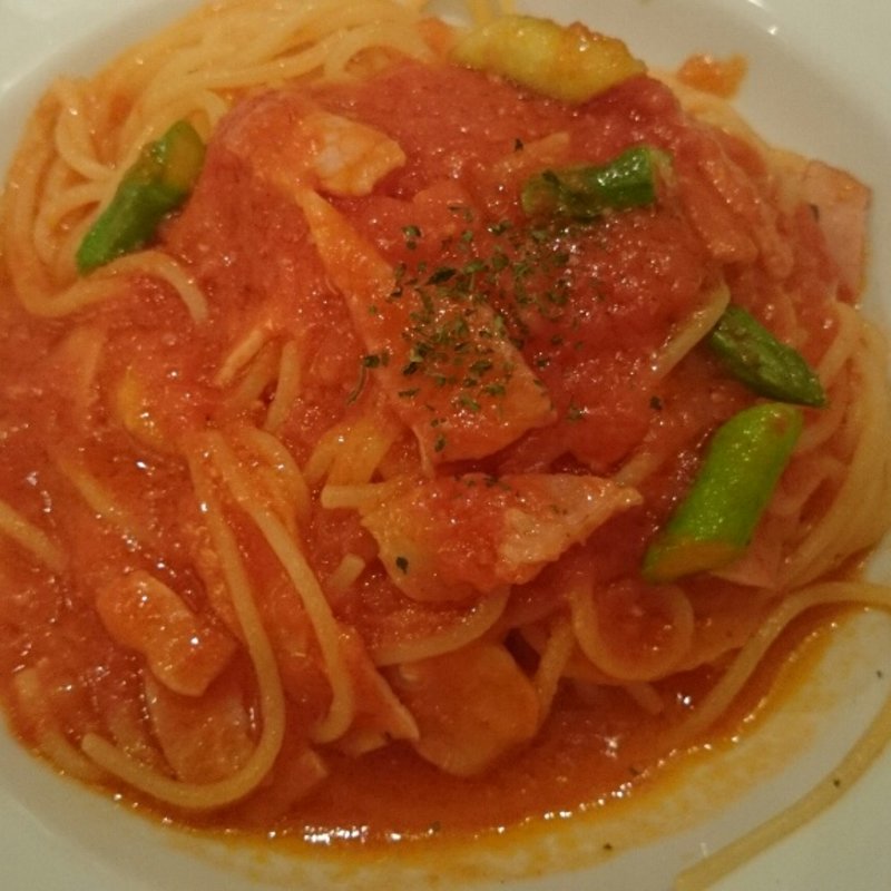 セロリとベーコンのトマト生パスタ(銀座みゆき館 ルミネ立川店)