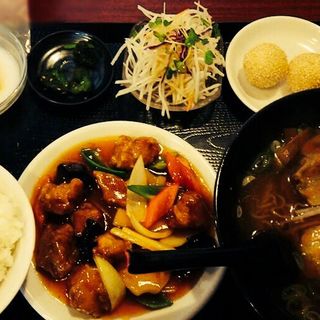 酢豚定食(嘉興飯店 )