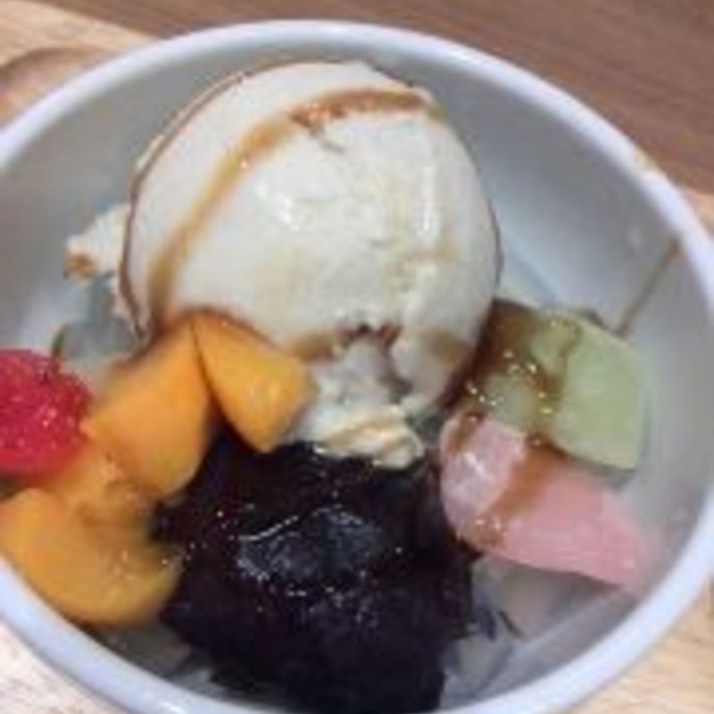 そばアイス入りあんみつ(花旬庵 大井町店)