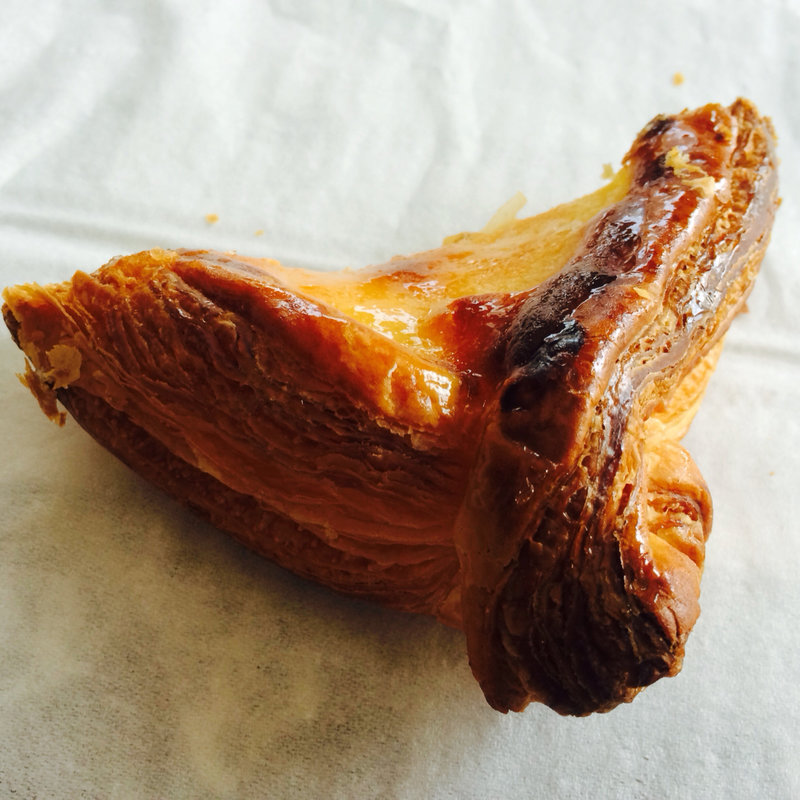 クリームデニッシュ(石窯パン工房カンパーニュ)