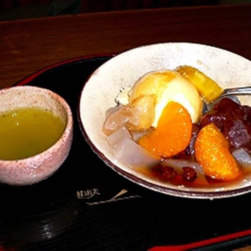 クリームあんみつ(田川堂)