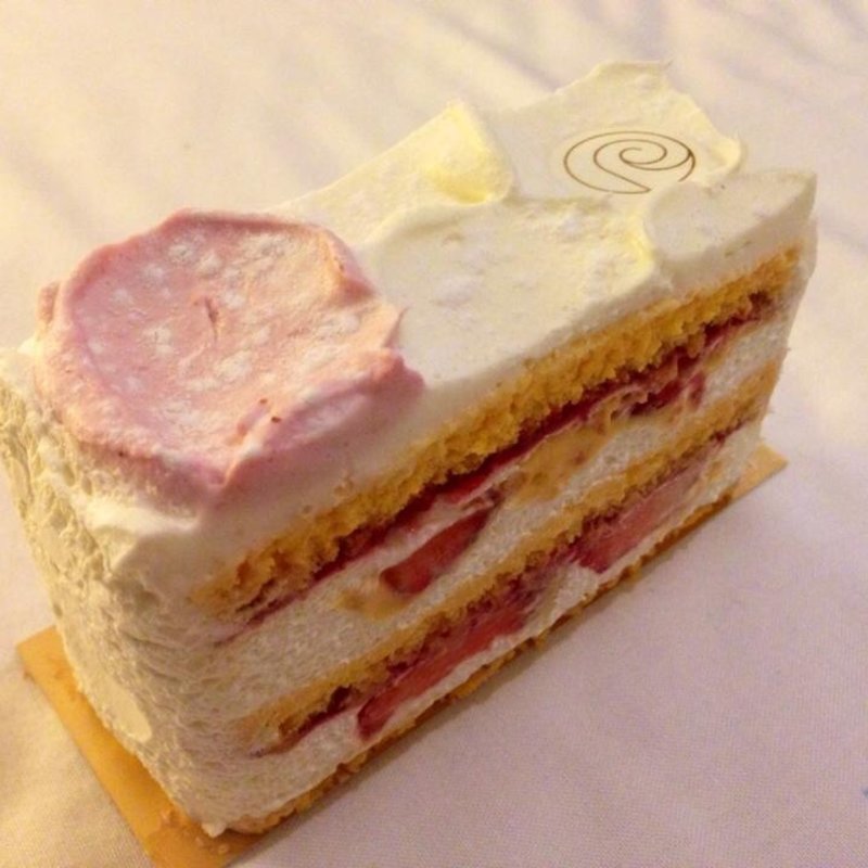 ジャポネ(パティスリー リョーコ)