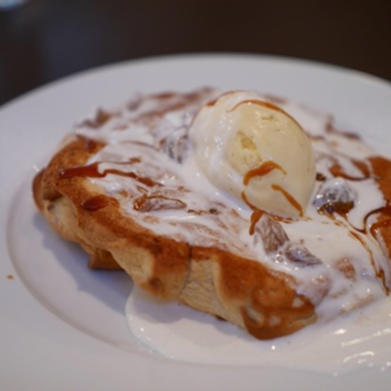 スフレパンケーキ(アトリエコータ 鎌倉腰越店)