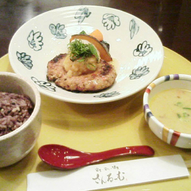 和風蓮根ハンバーグ　さっぱりおろしポン酢(さんるーむ　秋葉原店)