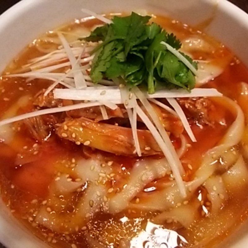 豆板醤で合えたネギチャーシュー刀削麺(西安刀削麺酒楼 神田店)