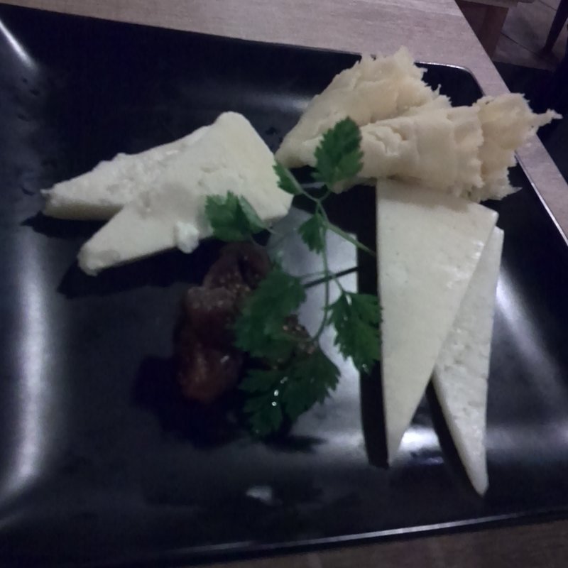 3種のチーズプレート(ViñaVinVino 新宿店)