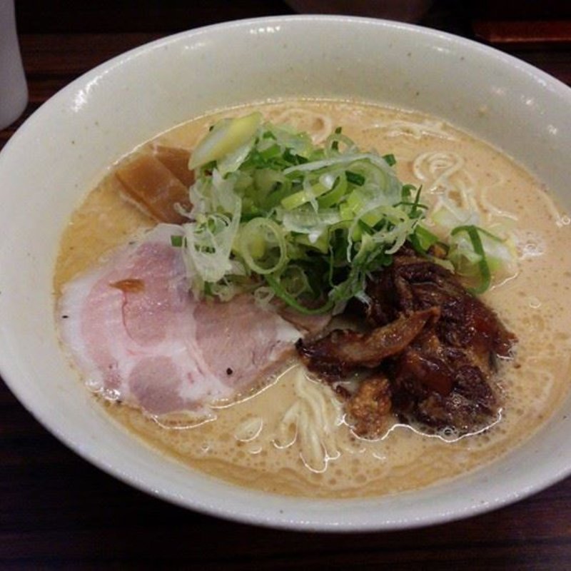 豚鶏節ラーメン(会)