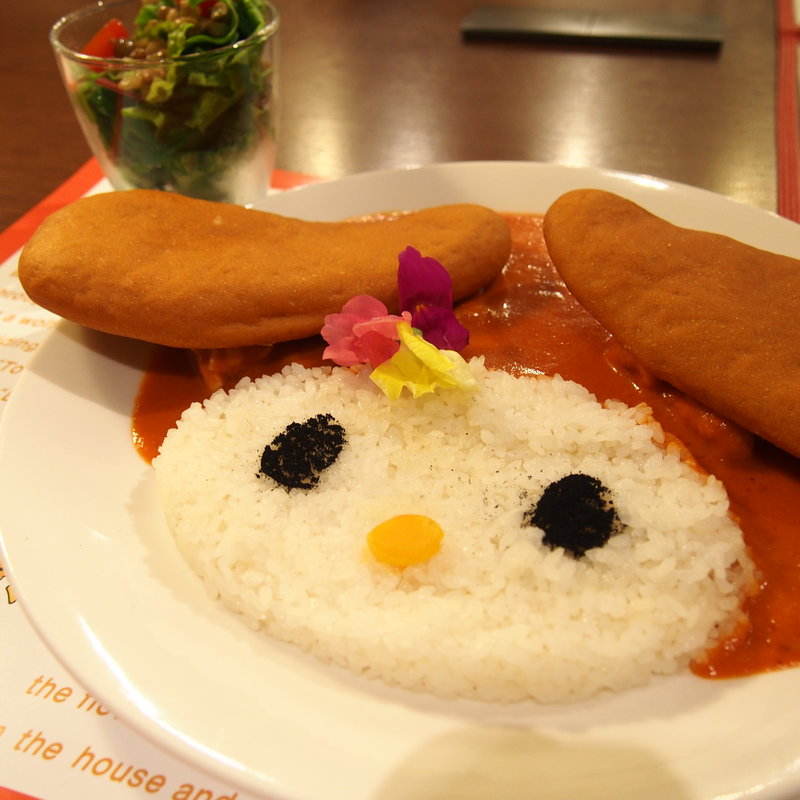 マイメロディのココナッツレッドカレー(キャラクターフードコート （【旧店名】グルメバザール）)