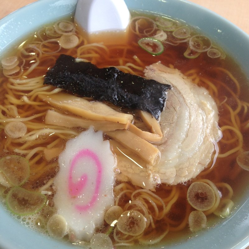 ラーメン(伊勢屋　本店)