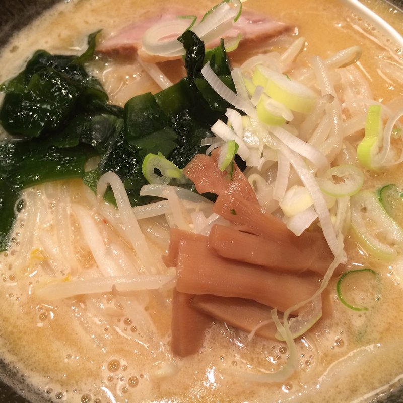 札幌味噌らーめん(北海道らーめん 味八)