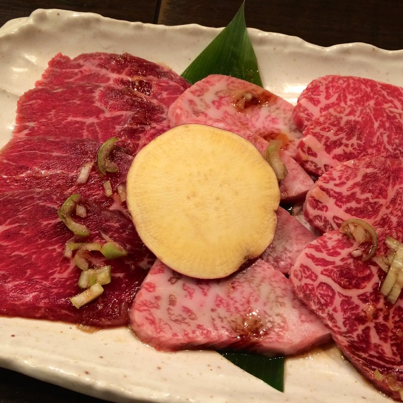 ロース3種盛り(貴仙 2号店 池袋西口)