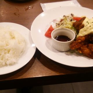 チキン南蛮定食(洋食レストラン 犇屋 なんばOCAT店)