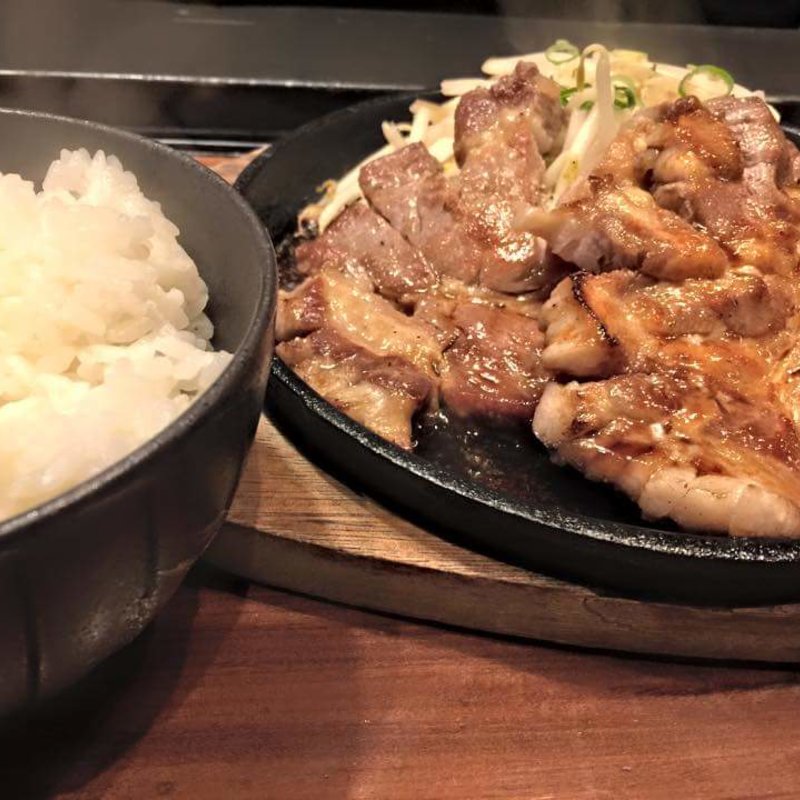 トンテキダブル(焼肉萬野ホルモン舗 三休橋)