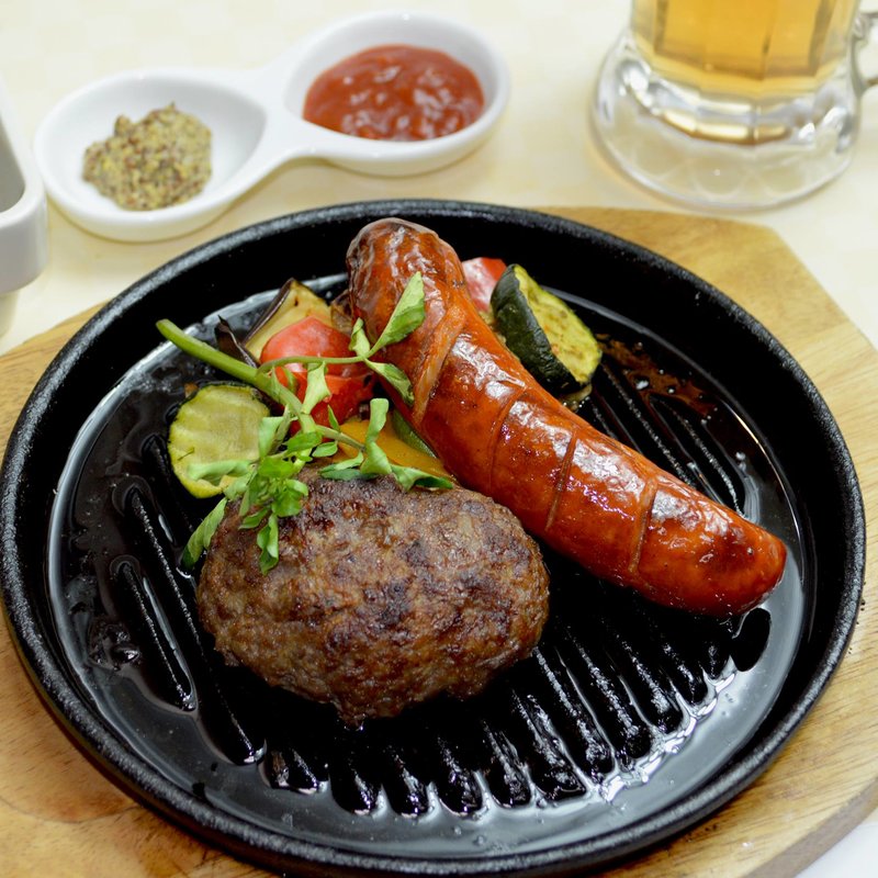 ハンバーグ　ビールセットA(いしがまやハンバーグ さいたま新都心)