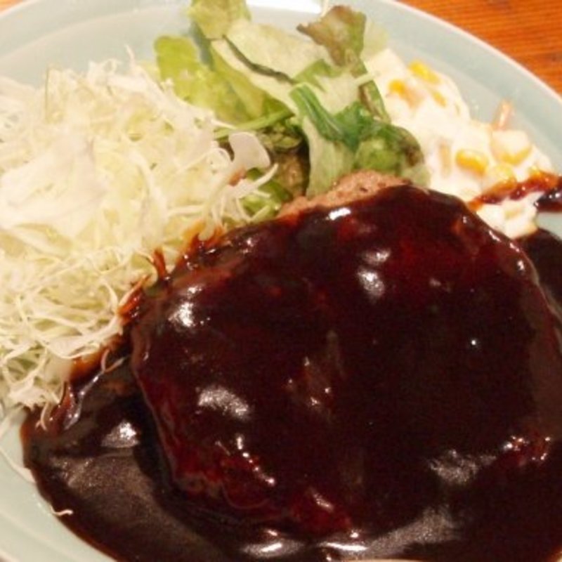 ハンバーグ定食(寅 （とら）)