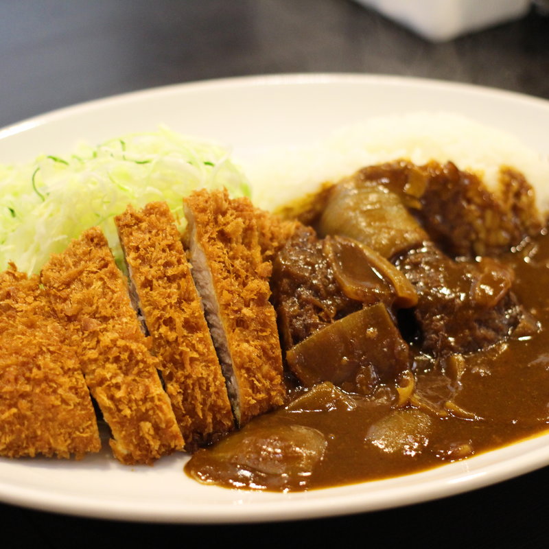 特選ジャンボかつカレー(キッチン ニューほしの)
