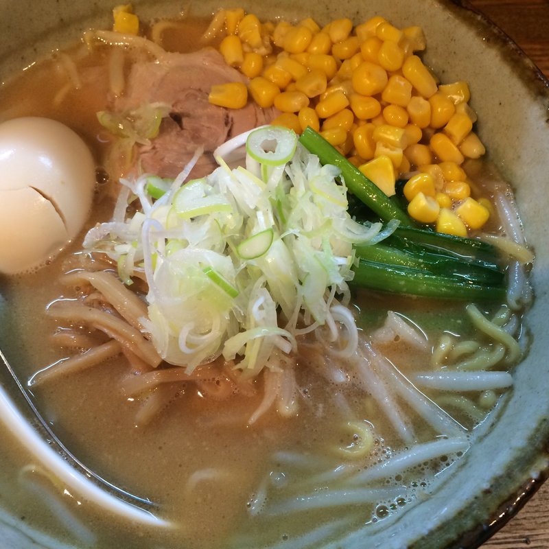 味噌ラーメン＋味玉コーン(粋な一生)