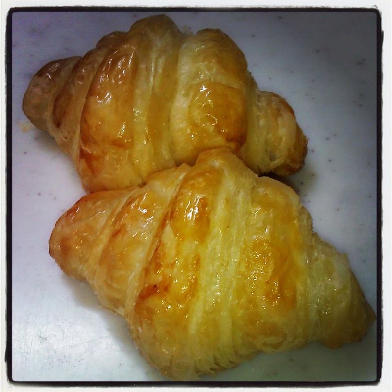 バラのクロワッサン(ル パン ドゥ ジョエル・ロブション 渋谷ヒカリエShinQs店)