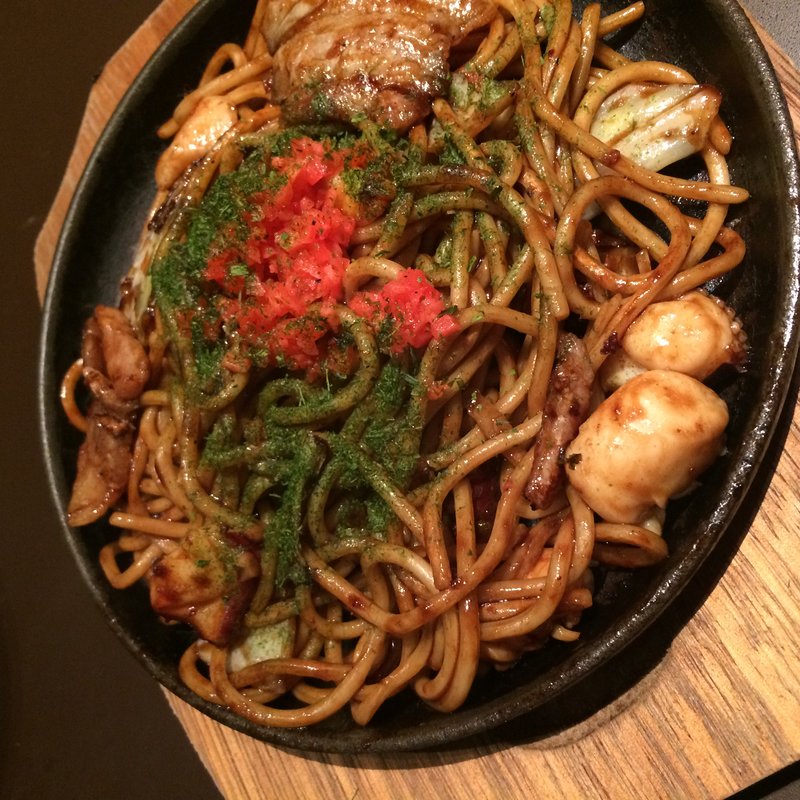 海鮮ソース焼きそば(テッパンサカバ （TEPPAN SAKABA）)