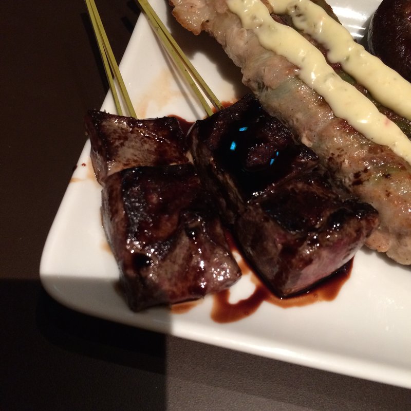 新鮮レバー(テッパンサカバ （TEPPAN SAKABA）)