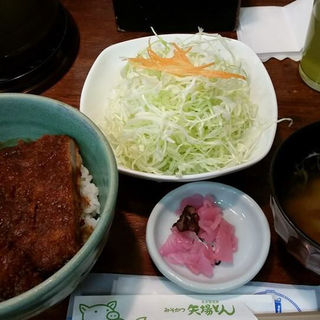 (ミソカツ矢場とん)