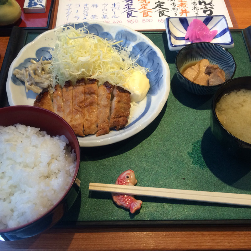 日替わり定食(新勝丸)