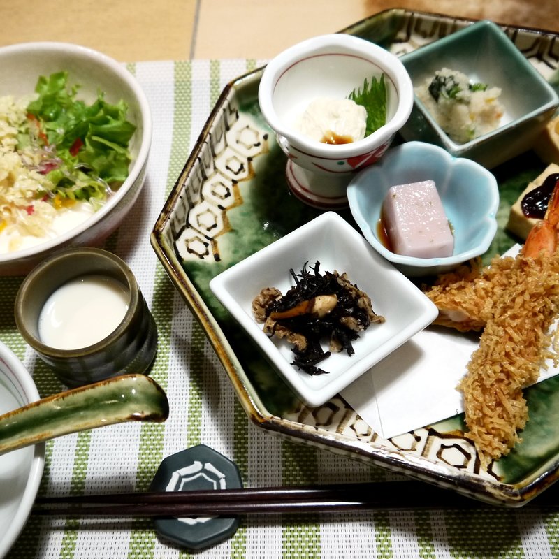 八かく膳(八かく庵 大阪マルビル店 （はっかくあん）)