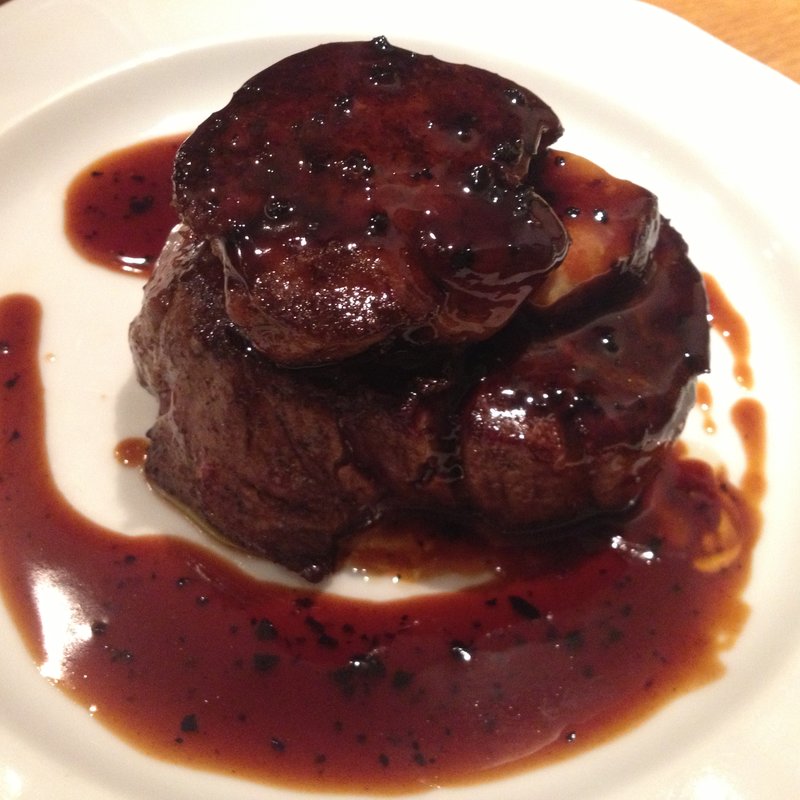 牛フィレとフォアグラのロッシーニ風(びすとろ UOKIN はなれ )