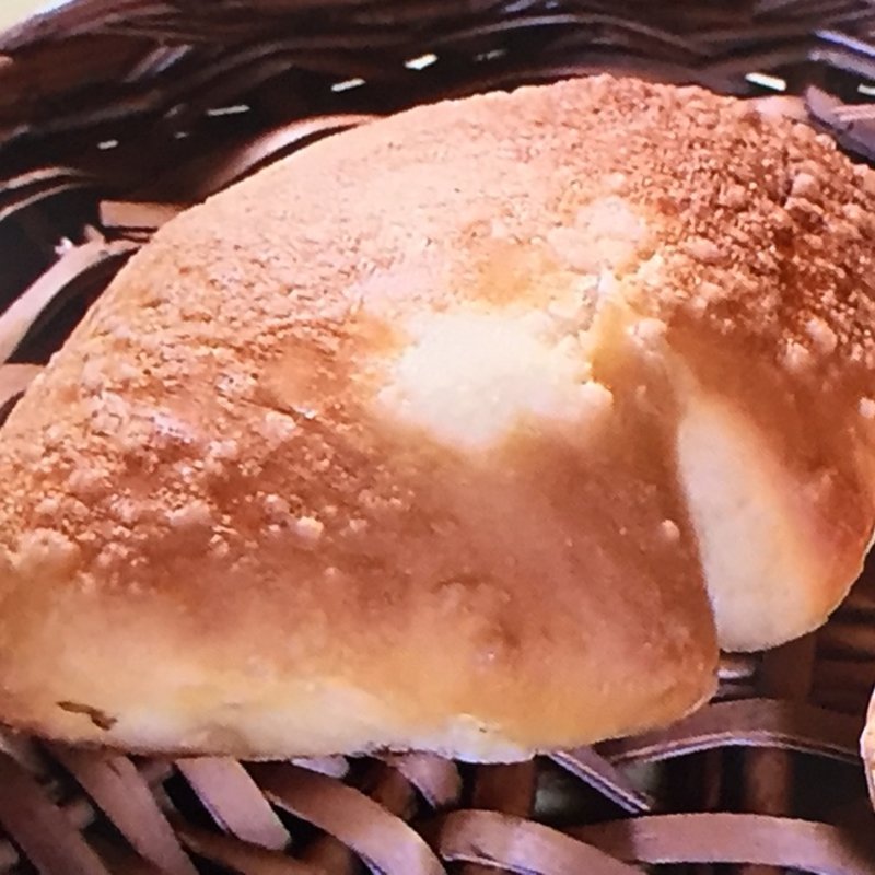 レアクリームぱん(ファミリーベーカリーぱんだ)