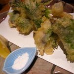 牡蠣のシソ巻き天ぷら