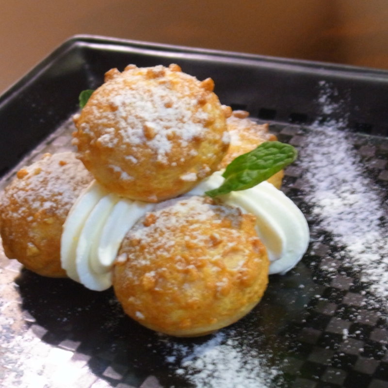 和三盆シュー(祇をん　ひつじカフェ )