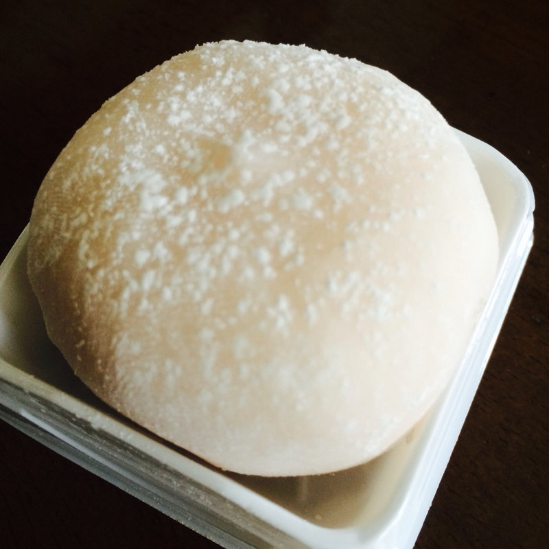 クリーム大福 ピーチ(みつお万寿)