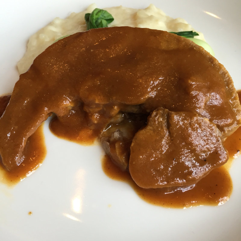 牛タンシチュー(Les Cimes レシーム)