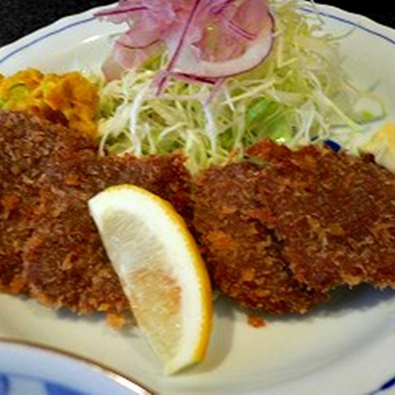 くじらカツ(百壺 （百壷 ひゃっこ）)